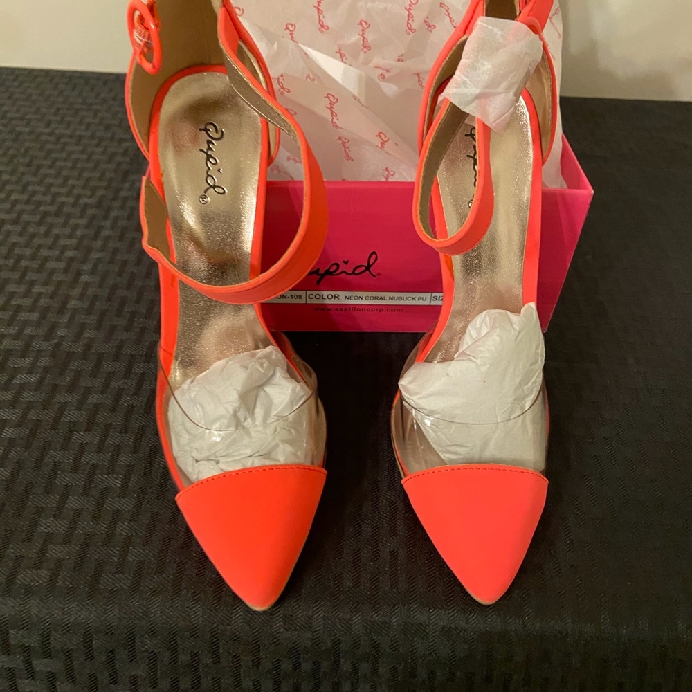 NIB Shoes